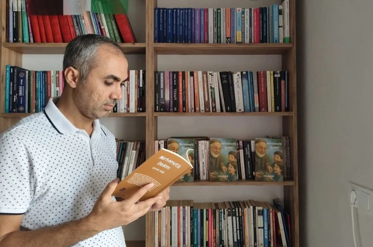 Yazdığı kitabın tüm geliri Gazze’ye gönderilecek 