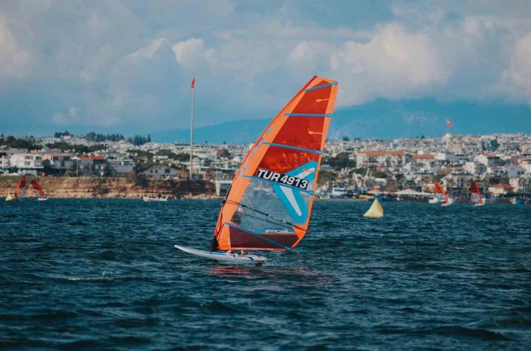 Yelken Şampiyonası, Didim Belediyesi’nin ev sahipliğinde başladı