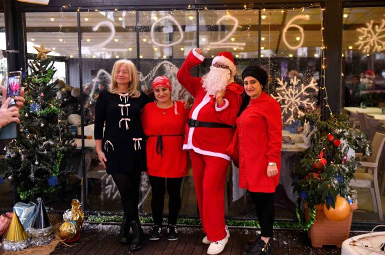 Yeni yıla Engelsiz Kafe’de ’merhaba’ dediler 