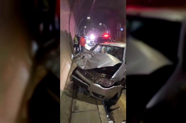 Yeni Zigana Tüneli’nde kaza: 2 yaralı 