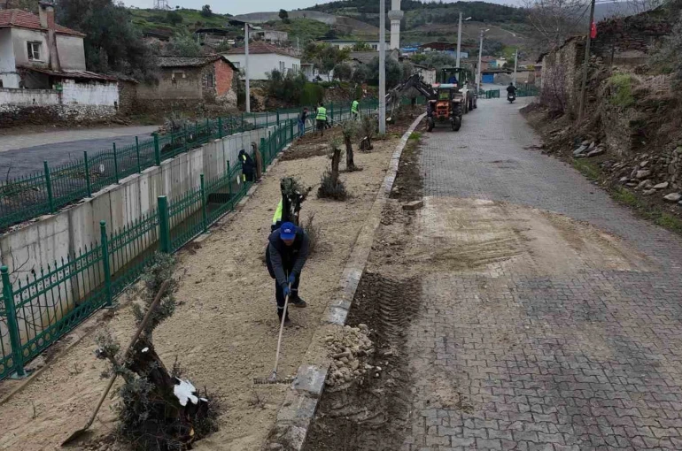 Yenipazar’da belediye ekipleri sahaya indi