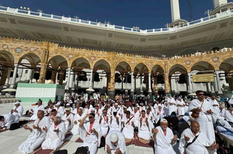 Yenişehir Uluslararası Havalimanı’nda umre yoğunluğu: Yıllık 20 bin yolcu hedefine ulaşıldı 