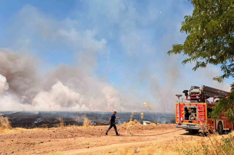 Yerköy’de yaklaşık 100 dekar alan kontrollü olarak yakıldı 