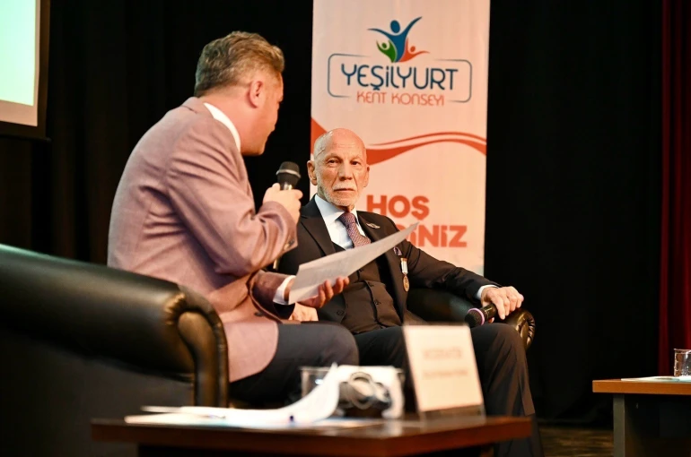 Yeşilyurt’ta Gaziler Haftası söyleşisi duygusal anlara sahne oldu 