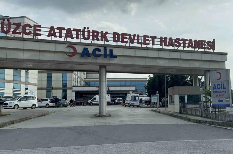 Yığılca’da patpat kazasında 4 kişi yaralandı