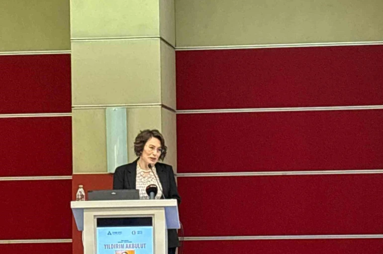 Yıldırım Akbulut TOBB ETÜ’de düzenlenen sempozyumla anıldı 