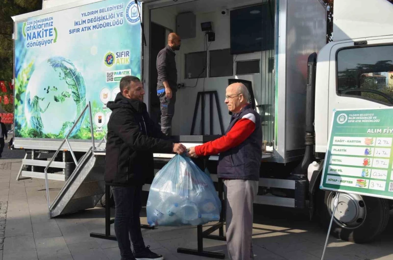Yıldırım ’Sıfır Atık’ta Türkiye’ye örnek oluyor 