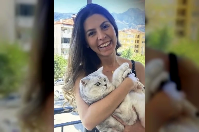 Yolun karşısına geçmek isterken otomobilin çarptığı kadın hayatını kaybetti