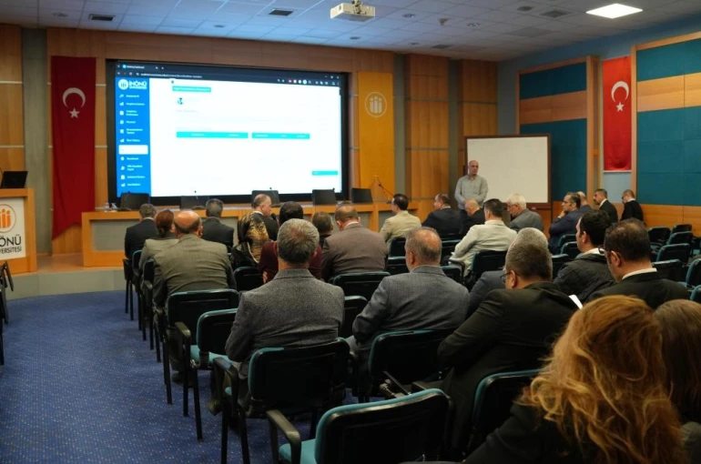 Yönetici Liderlik Eğitim Programı devam ediyor 