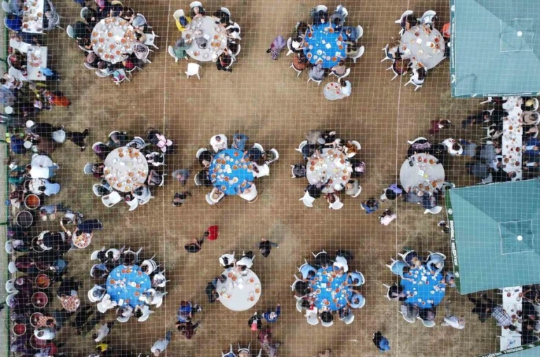 Yörük köyünde imece usulü yöresel yemeklerle gastronomi şenliği 