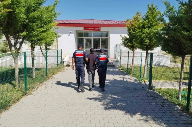 Yozgat’ta kesinleşmiş 8 yıl hapis cezası bulunan firari hükümlü yakalandı