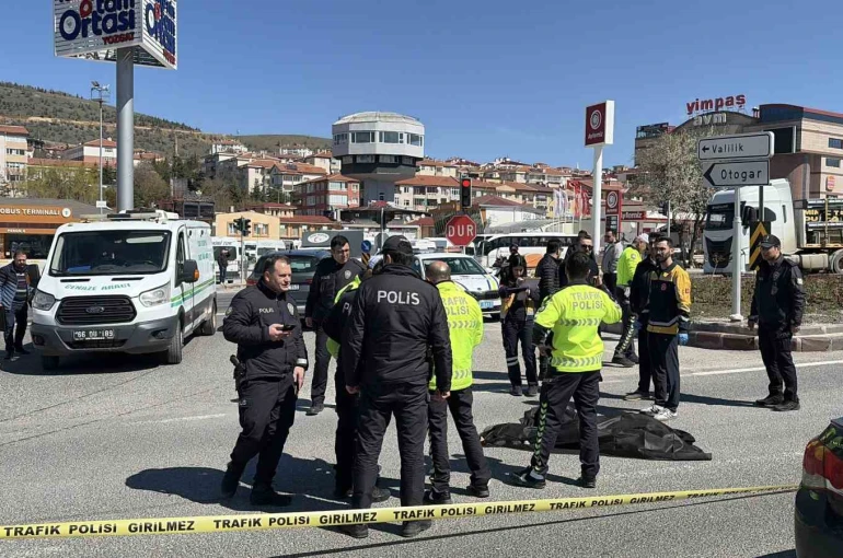 Yozgat’ta tırın çarptığı yaşlı adam hayatını kaybetti 