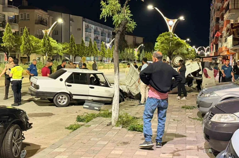 Yozgat’ta zincirleme kaza: 3 yaralı