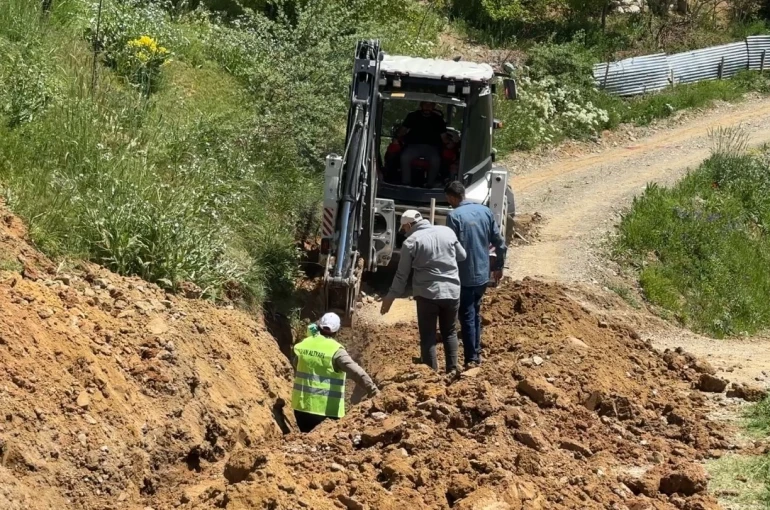 Yüksekova’da 70 kilometrelik yeni doğal gaz hattı için çalışmalar başladı 