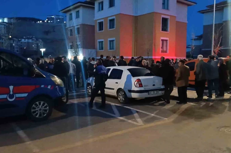 Yüksekten düşen şahıs hayatını kaybetti 