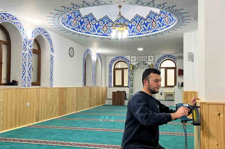 Yunus Emre Camii’nde Ramazan hazırlığı tamamlandı 