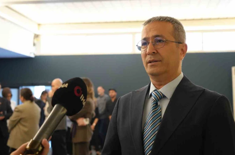 Yunus Emre Enstitüsü’nden Türkçenin yabancı dil olarak öğretimine yönelik sertifika programı