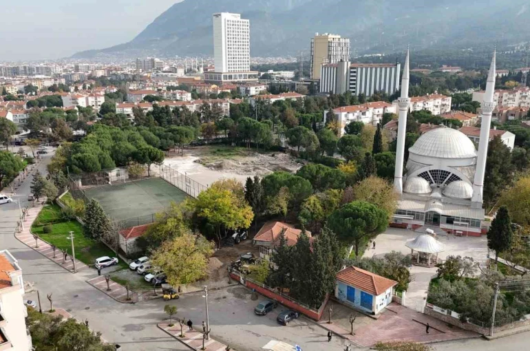 Yunusemre Emekli Kafe çalışmaları başladı 