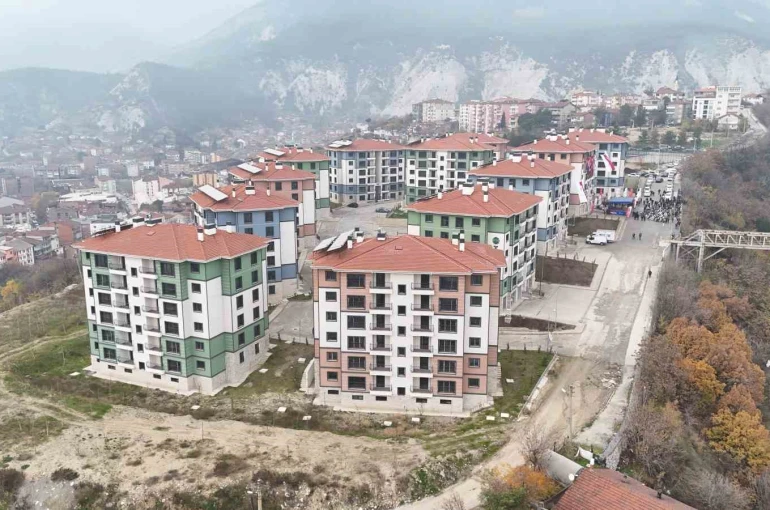 Yüzyılın Konut Projesi’nde 18 bin 130 kişi kura heyecanı yaşayacak 