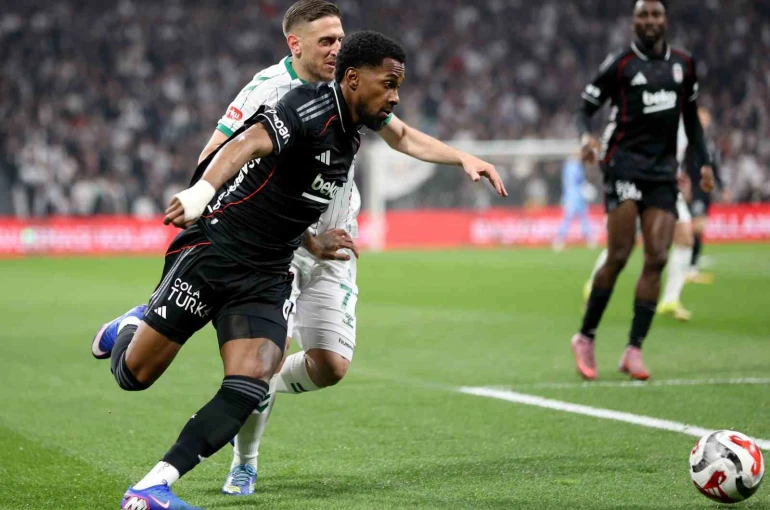 Ziraat Türkiye Kupası: Beşiktaş: 0 - Konyaspor: 0 (İlk yarı) 