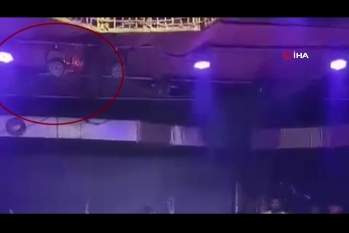 Gece kulübünde yangın: 25 kişi hayatını kaybetti